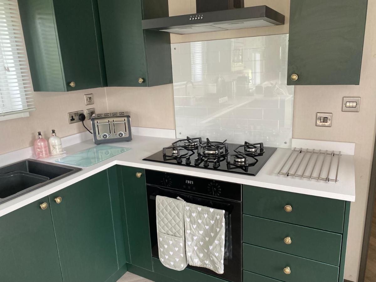 Teviotdale Lodge At Lilliardsedge Holiday Park Jedburgh Eksteriør bilde