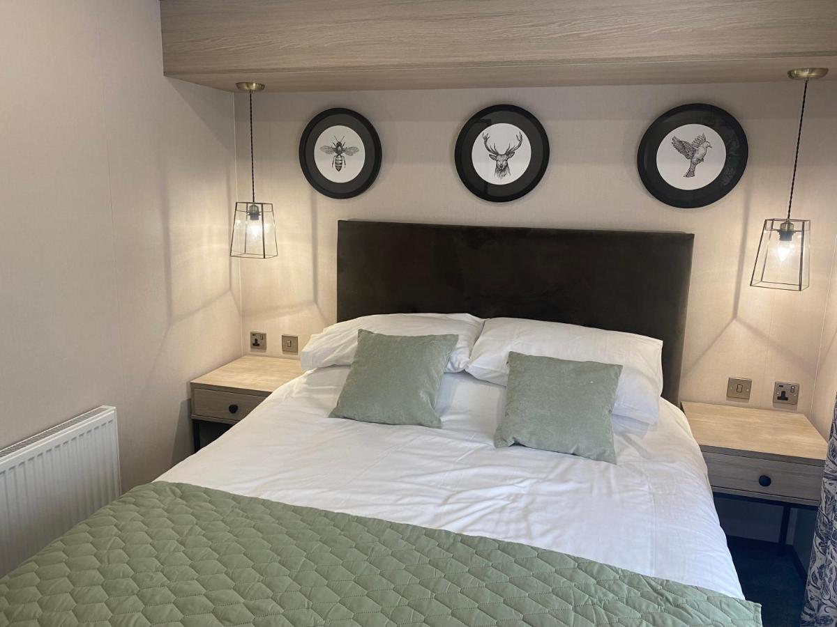 Teviotdale Lodge At Lilliardsedge Holiday Park Jedburgh Eksteriør bilde