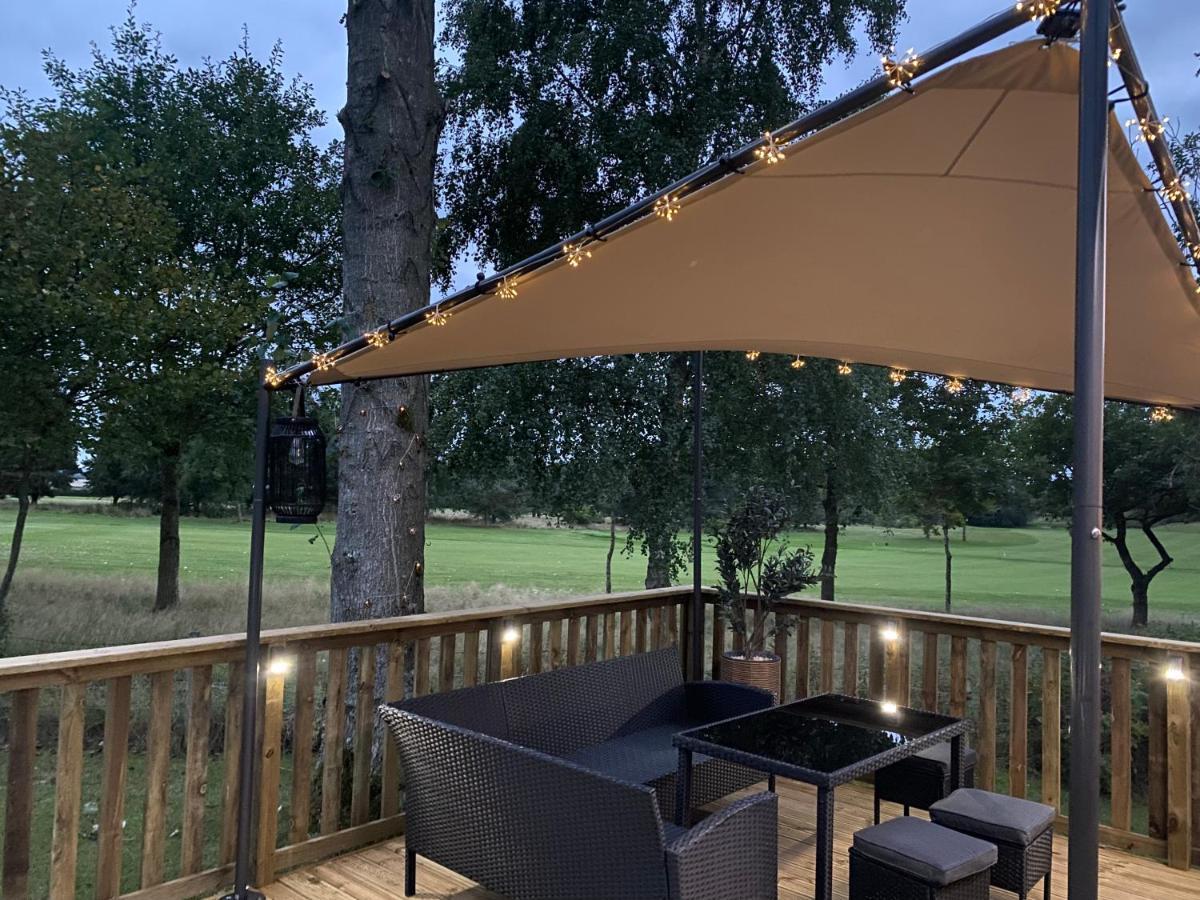 Teviotdale Lodge At Lilliardsedge Holiday Park Jedburgh Eksteriør bilde