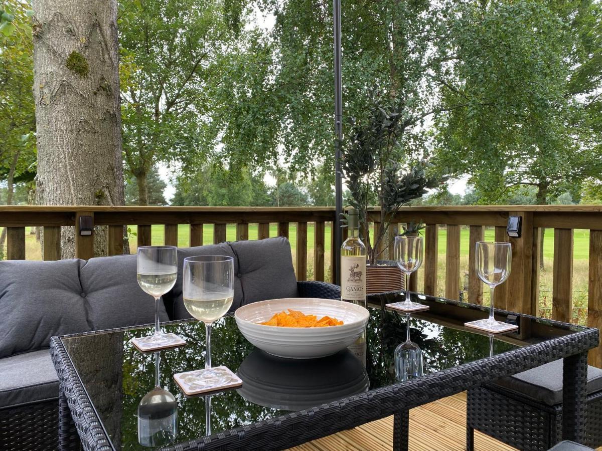 Teviotdale Lodge At Lilliardsedge Holiday Park Jedburgh Eksteriør bilde