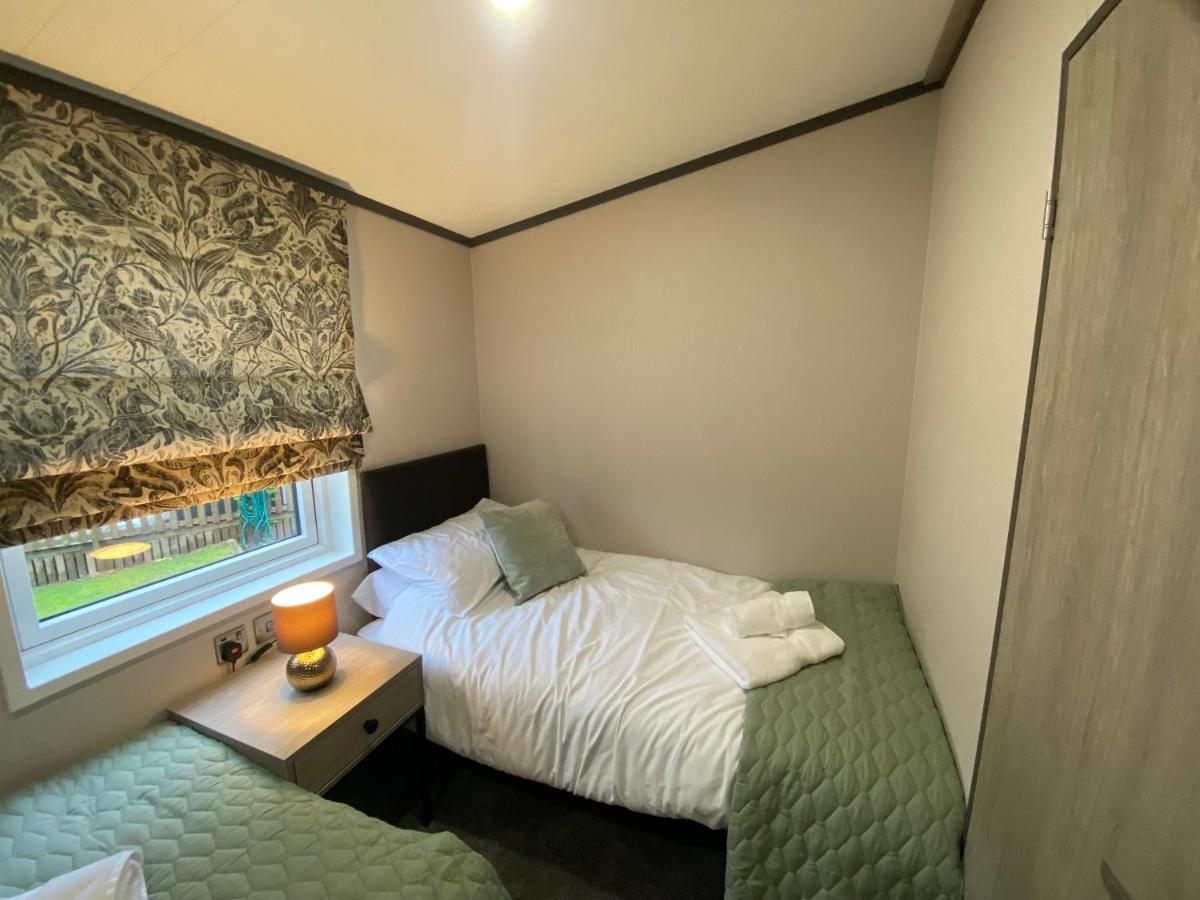 Teviotdale Lodge At Lilliardsedge Holiday Park Jedburgh Eksteriør bilde